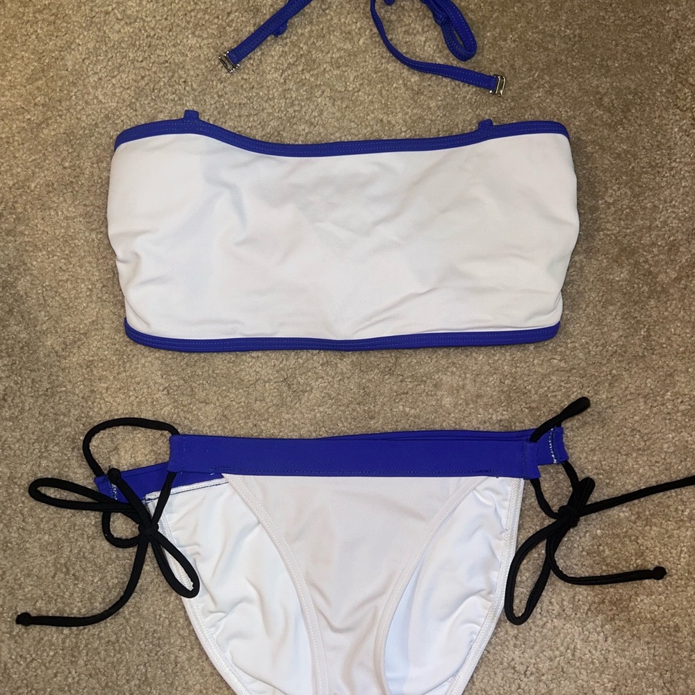VENUS White and Blue Bikini Set